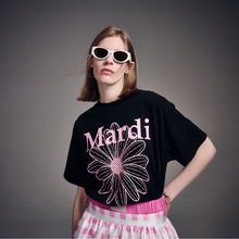 Load image into Gallery viewer, MARDI MERCREDI Tshirt Flowermardi Black Pink