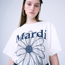 Load image into Gallery viewer, MARDI MERCREDI Tshirt Flowermardi Ivory Navy